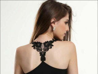 Picture of the sexy profile of AriaNeal, for a very hot webcam live show !