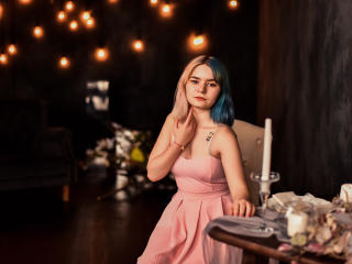 MollyMorrisonn MollyMorrisonn