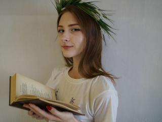 Fotografija seksi profila modela  LolaBlue za izredno vroč webcam šov v živo!